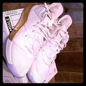 Nike Paul George3 NASA edition